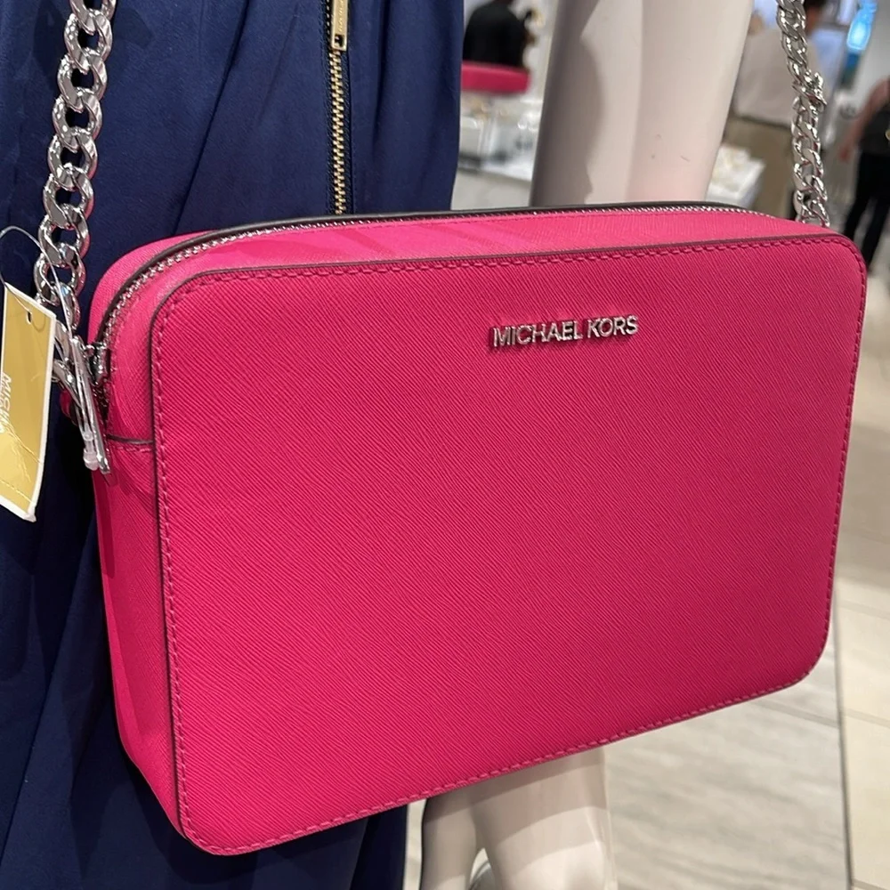 Michael Kors Jet Set Large Saffiano Leather EW Crossbody Bag  Dragonfruit NWT